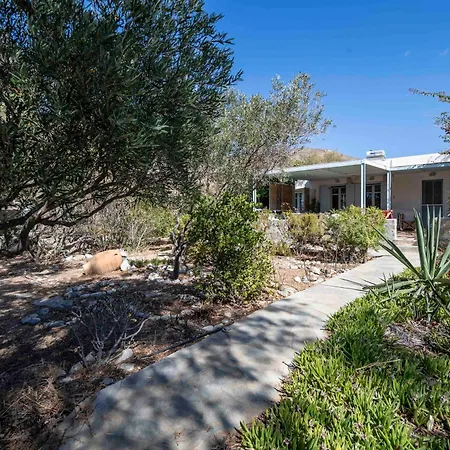 Sandy Beachfront House Serifos Hébergement de vacances Ganema