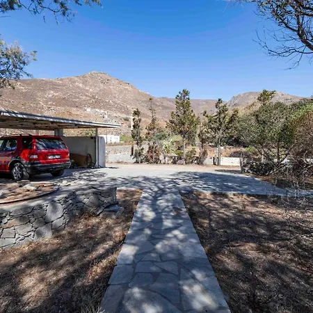 Holiday home Sandy Beachfront House Serifos *